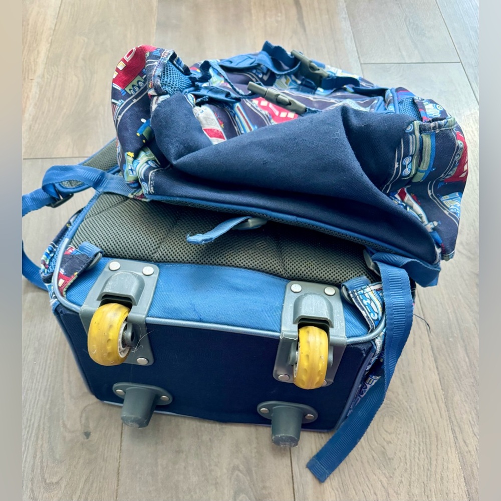 Pottery Barn Kids Mackenzie Rolling Backpack/Luggage Set Train Print - Picture 5 of 11